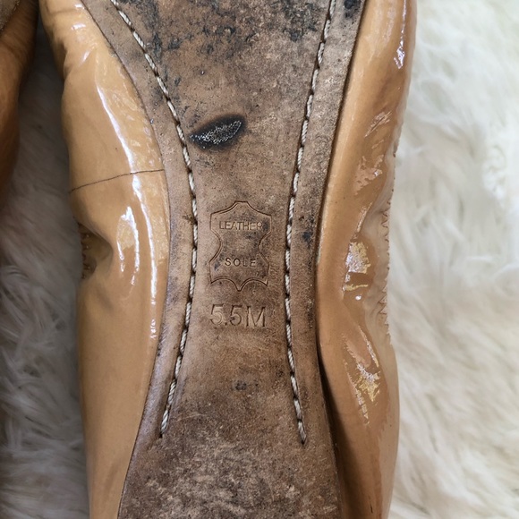TORY BURCH • Caroline Nude Patent Leather Ballet Flats Stretch Size 5.5 - Picture 8 of 16